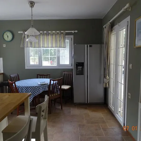 וילה Morris נידרי