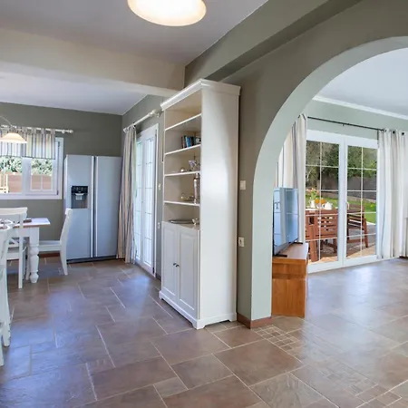 Villa Morris Nydri (Lefkada)